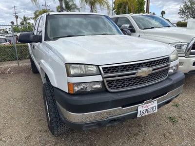 2005 Chevrolet Silverado 2500HD LS