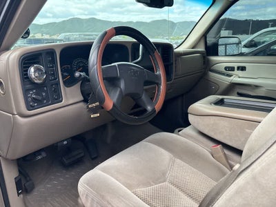 2005 Chevrolet Silverado 2500HD LS