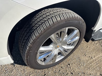 2022 Chevrolet Silverado 1500 2WD Crew Cab Short Bed High Country