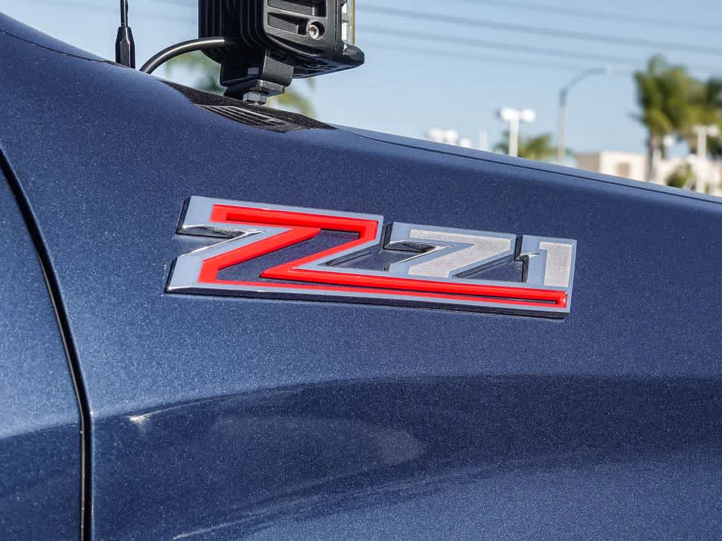 2020 Chevrolet Silverado 1500 4WD Double Cab Standard Bed Custom Trail Boss