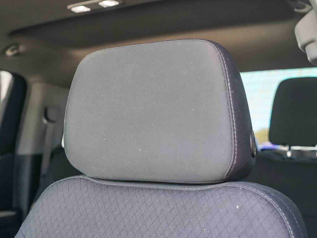 2022 Chevrolet Silverado 1500 4WD Crew Cab Short Bed RST