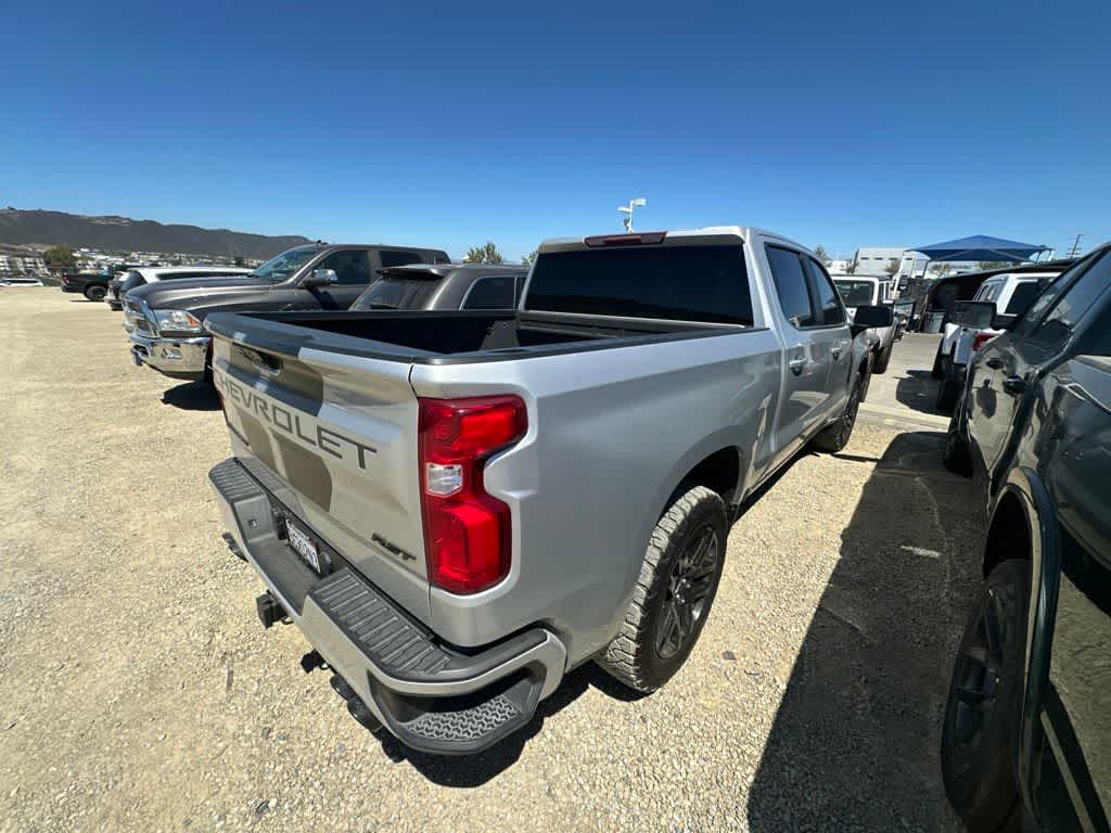 2022 Chevrolet Silverado 1500 4WD Crew Cab Short Bed RST