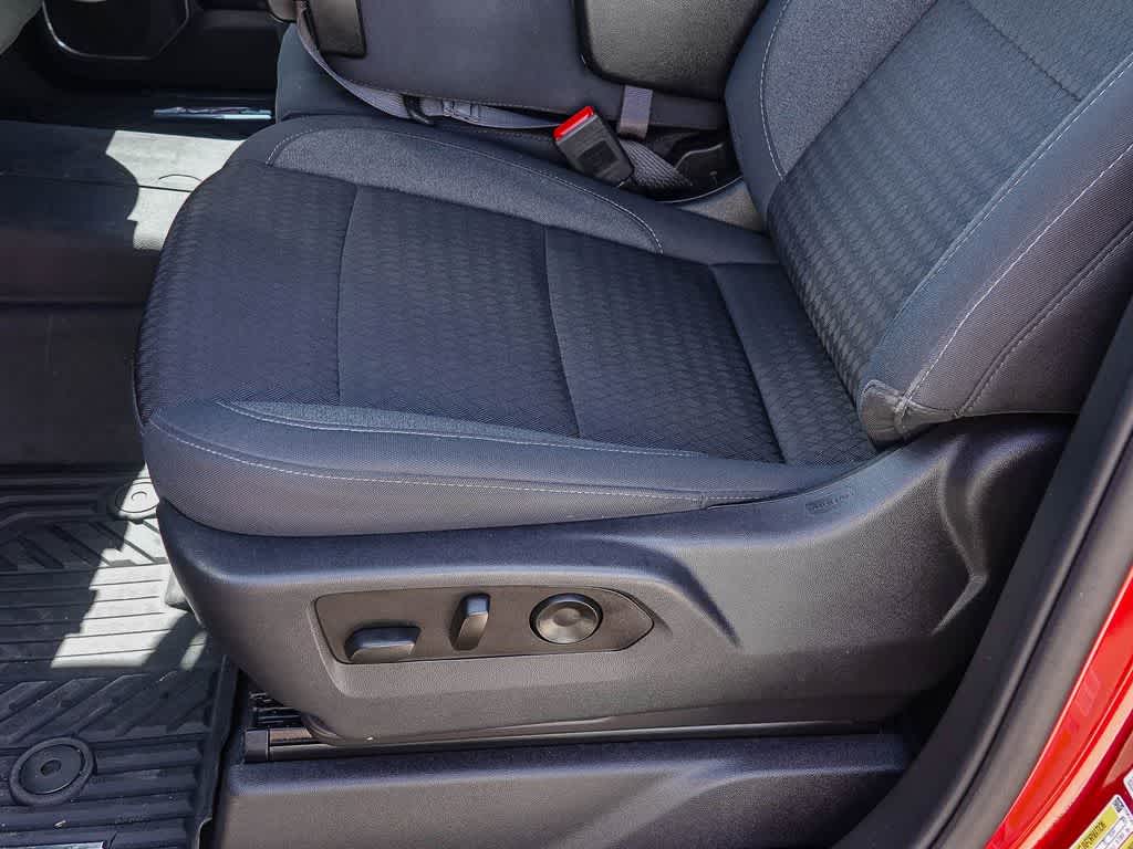 2023 Chevrolet Silverado 1500 4WD Crew Cab Short Bed RST