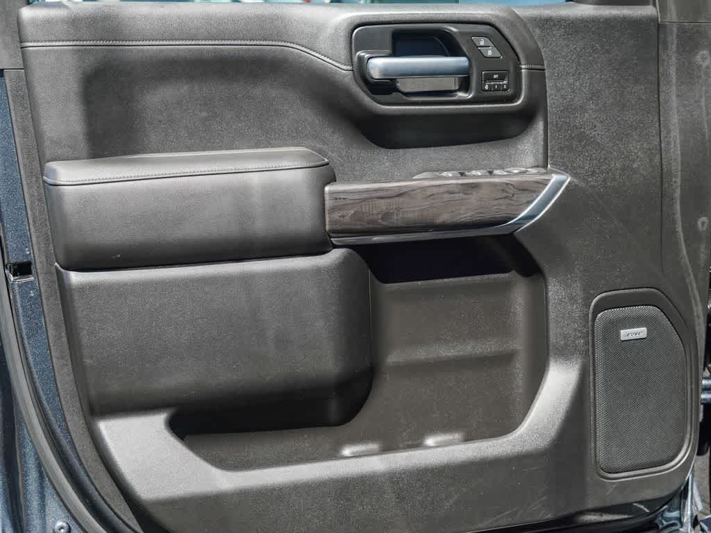 2020 Chevrolet Silverado 1500 4WD Crew Cab Short Bed LTZ