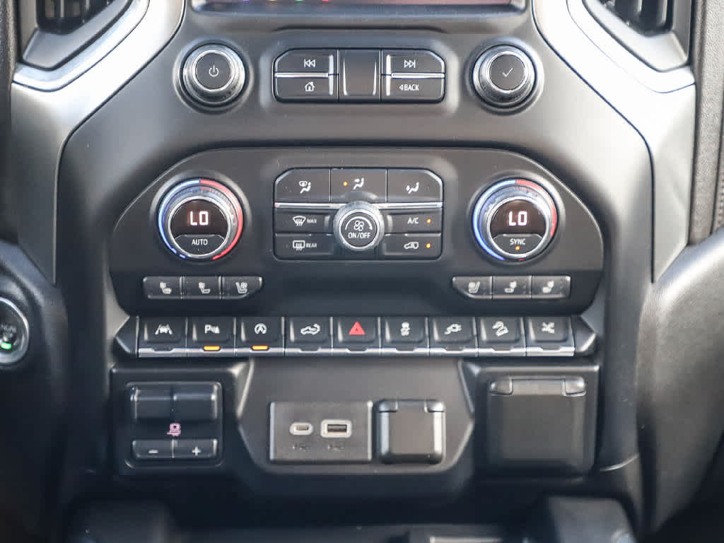 2020 Chevrolet Silverado 1500 4WD Crew Cab Short Bed LTZ