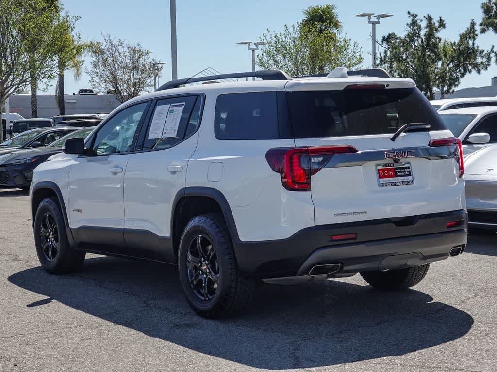 2023 GMC Acadia AWD AT4