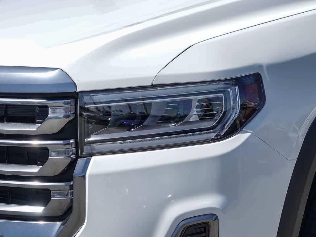 2023 GMC Acadia AWD AT4