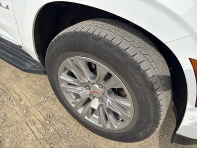 2025 GMC Yukon 4WD Denali