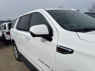 2025 GMC Yukon 4WD Denali