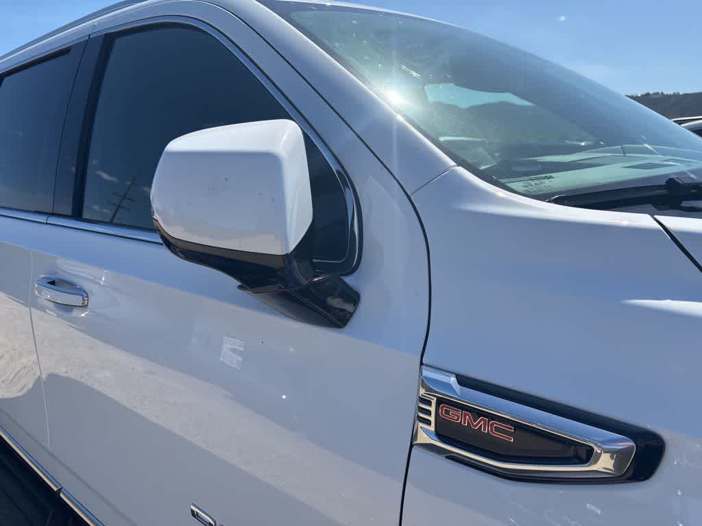 2025 GMC Yukon XL Denali Denali