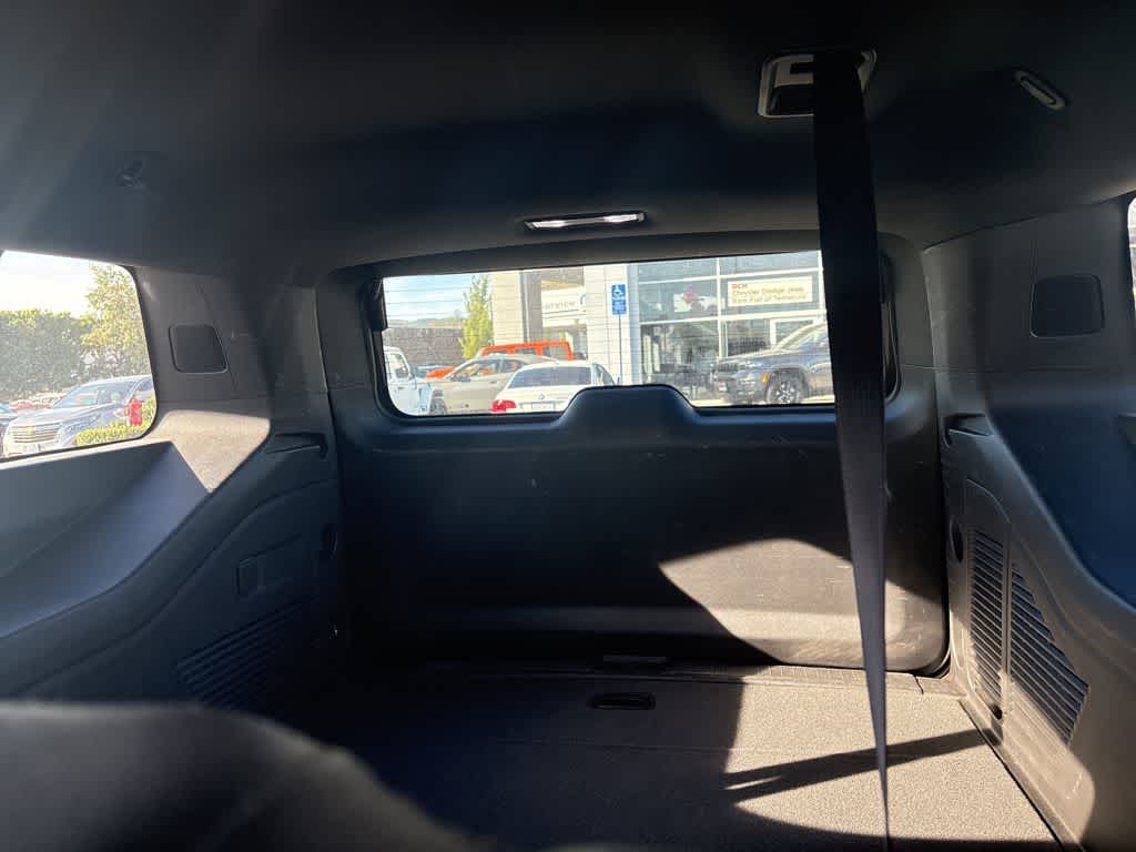 2025 Chevrolet Suburban 4WD Z71