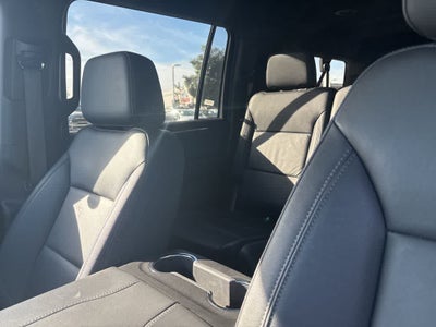 2025 Chevrolet Suburban 4WD Z71