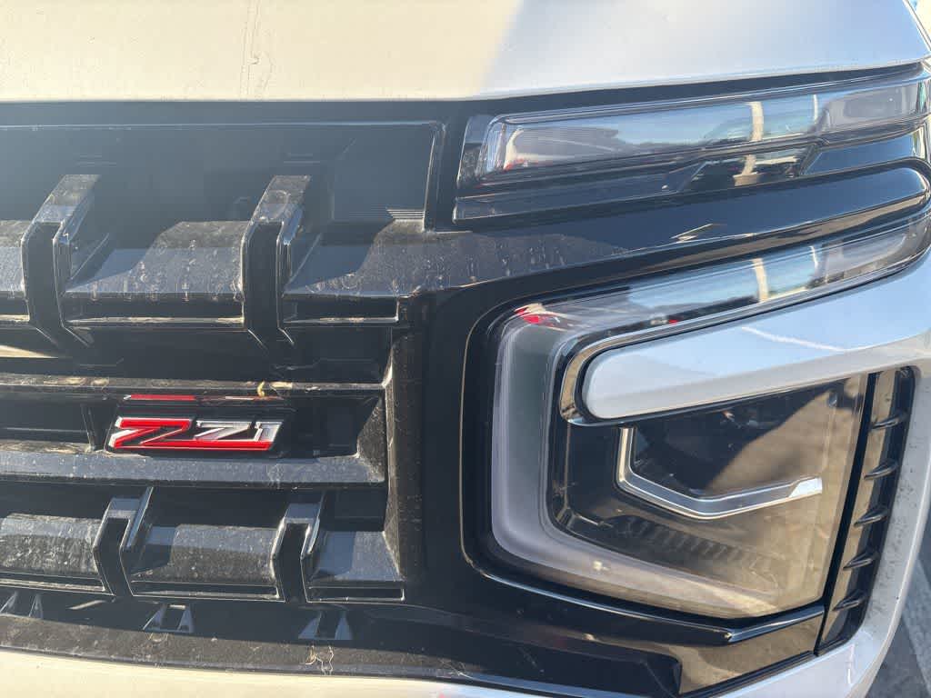 2025 Chevrolet Suburban 4WD Z71