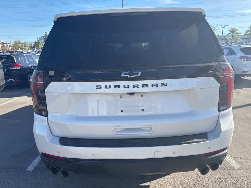 2025 Chevrolet Suburban 4WD Z71