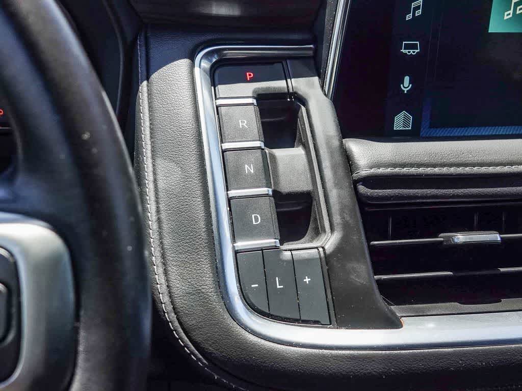 2022 Chevrolet Suburban 2WD LT