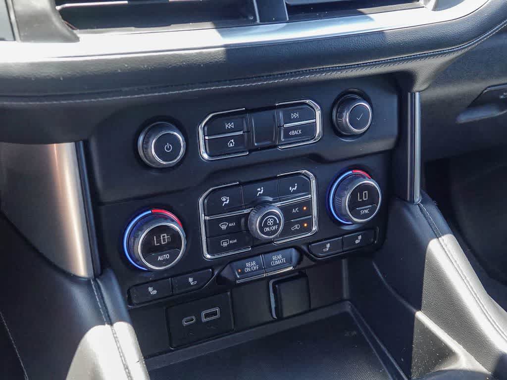 2022 Chevrolet Suburban 2WD LT