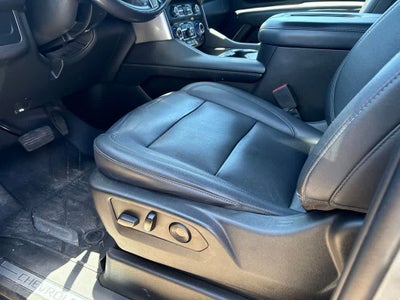 2022 Chevrolet Suburban 2WD LT