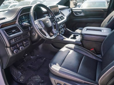 2024 Chevrolet Suburban 4WD Premier