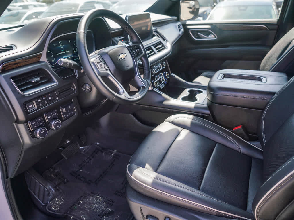 2024 Chevrolet Suburban 4WD Premier