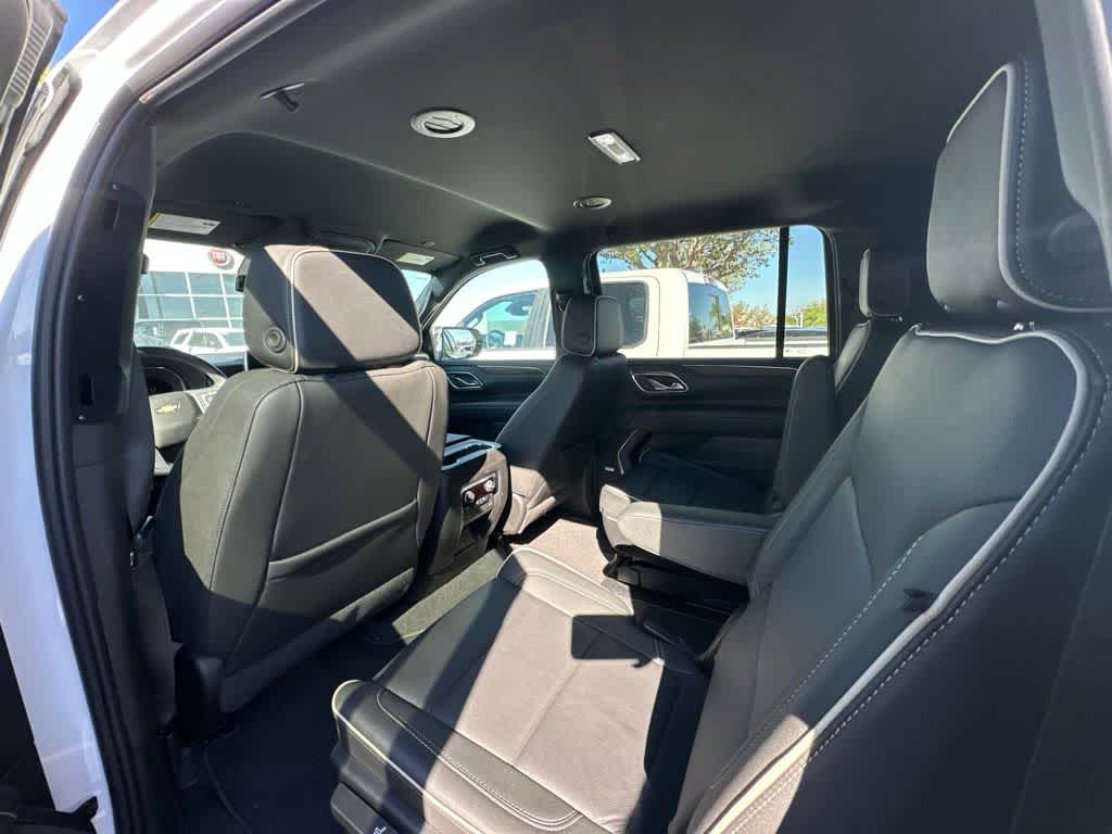 2024 Chevrolet Suburban Premier