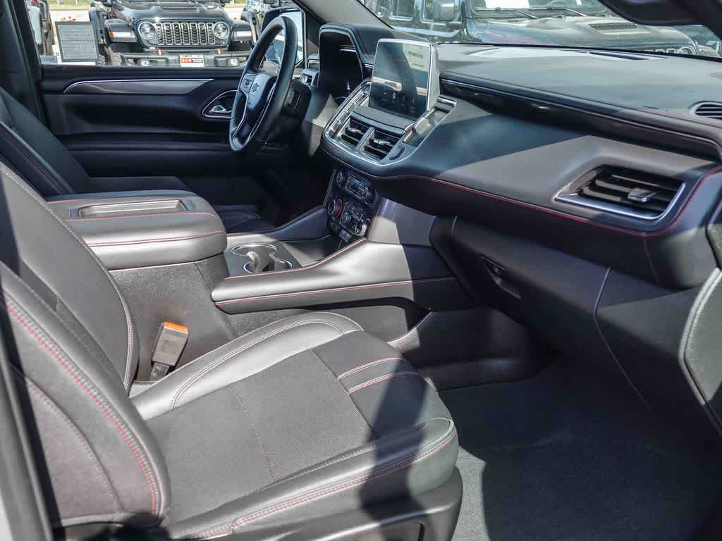 2023 Chevrolet Tahoe 4WD RST