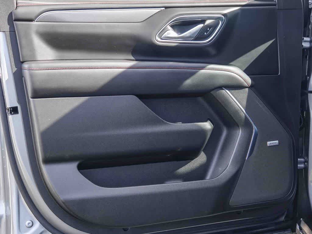 2023 Chevrolet Tahoe 4WD RST