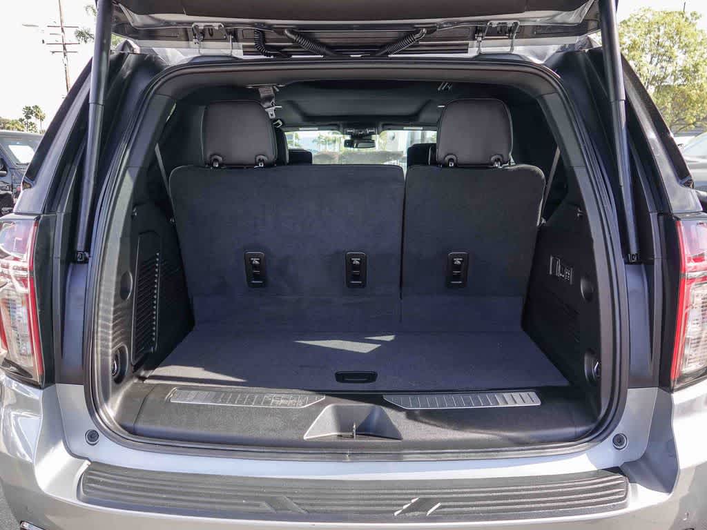 2023 Chevrolet Tahoe 4WD RST