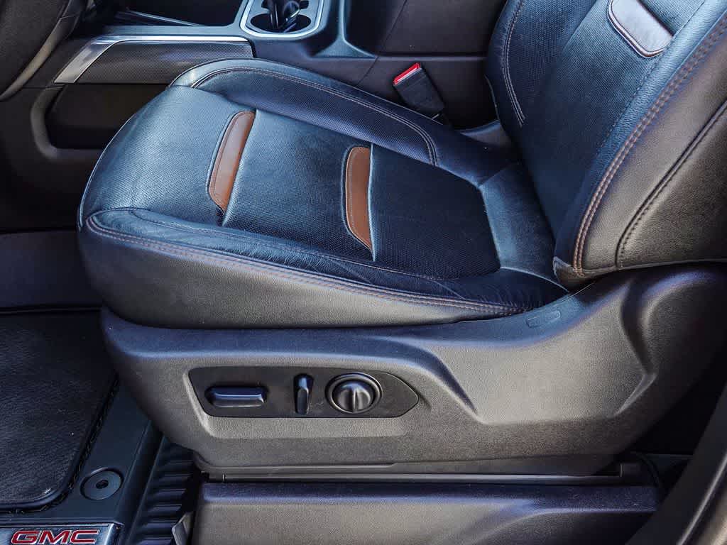 2021 GMC Sierra 1500 4WD Crew Cab Short Box AT4