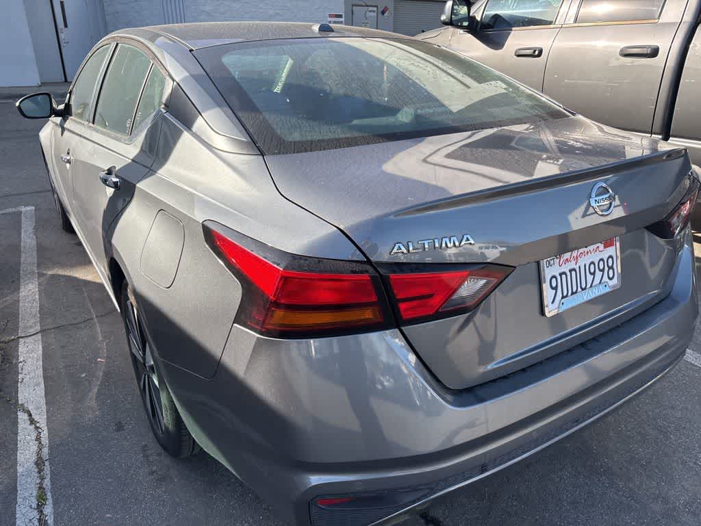 2021 Nissan Altima 2.5 SV