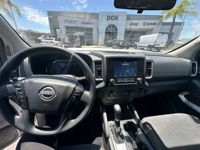 2023 Nissan Frontier Crew Cab SV 4x2