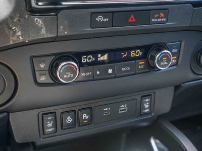 2024 Nissan Frontier Crew Cab SV 4x2