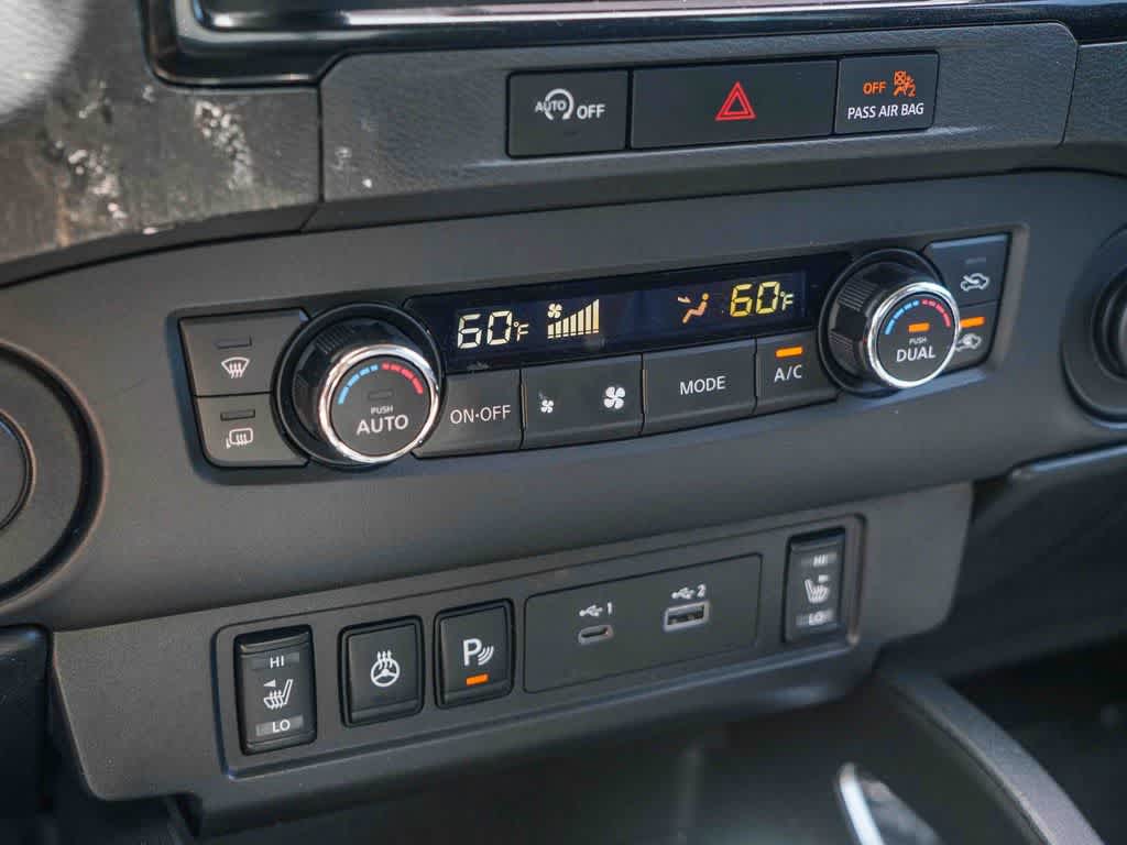 2024 Nissan Frontier Crew Cab SV 4x2