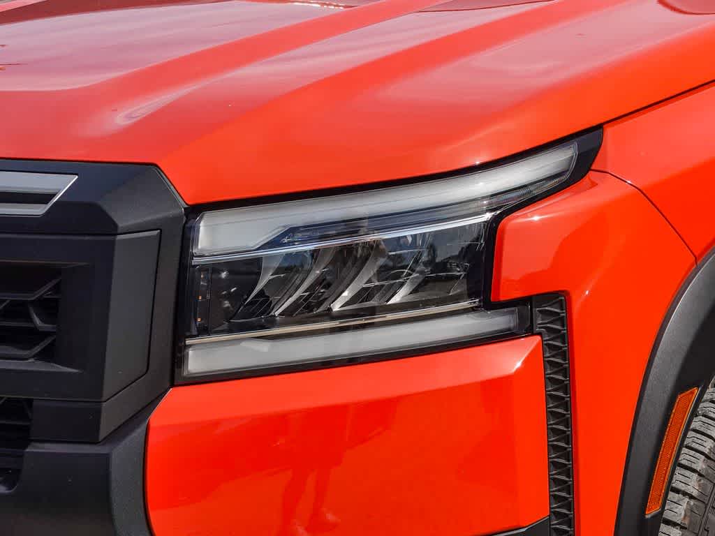 2025 Nissan Frontier Crew Cab 4x2 PRO-X