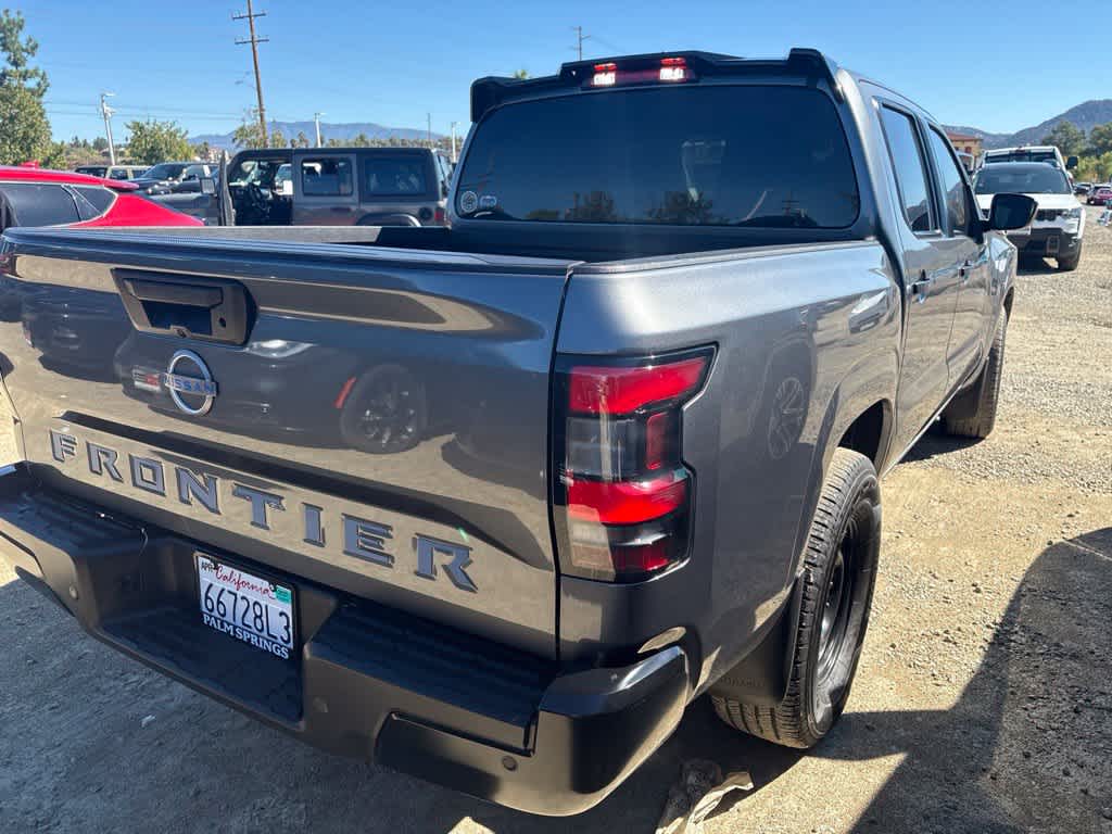 2022 Nissan Frontier S