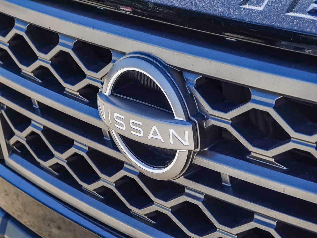 2023 Nissan Frontier Crew Cab SV 4x2