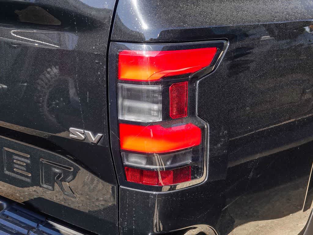 2023 Nissan Frontier Crew Cab SV 4x2