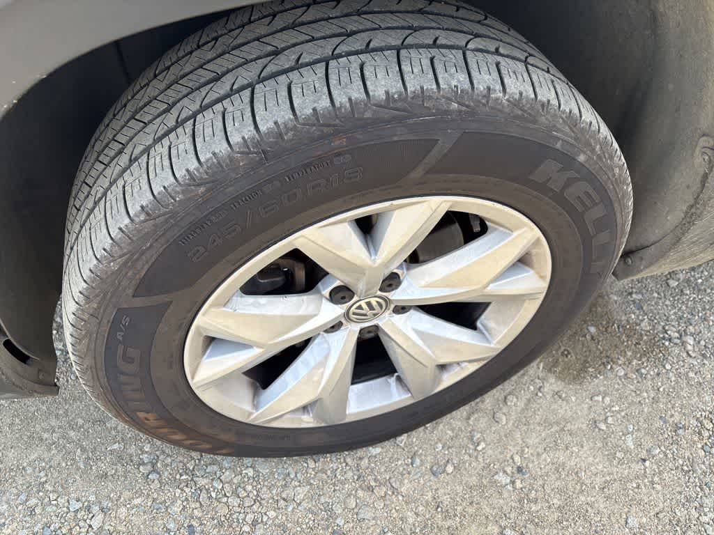 2018 Volkswagen Atlas 3.6L V6 SE w/Technology