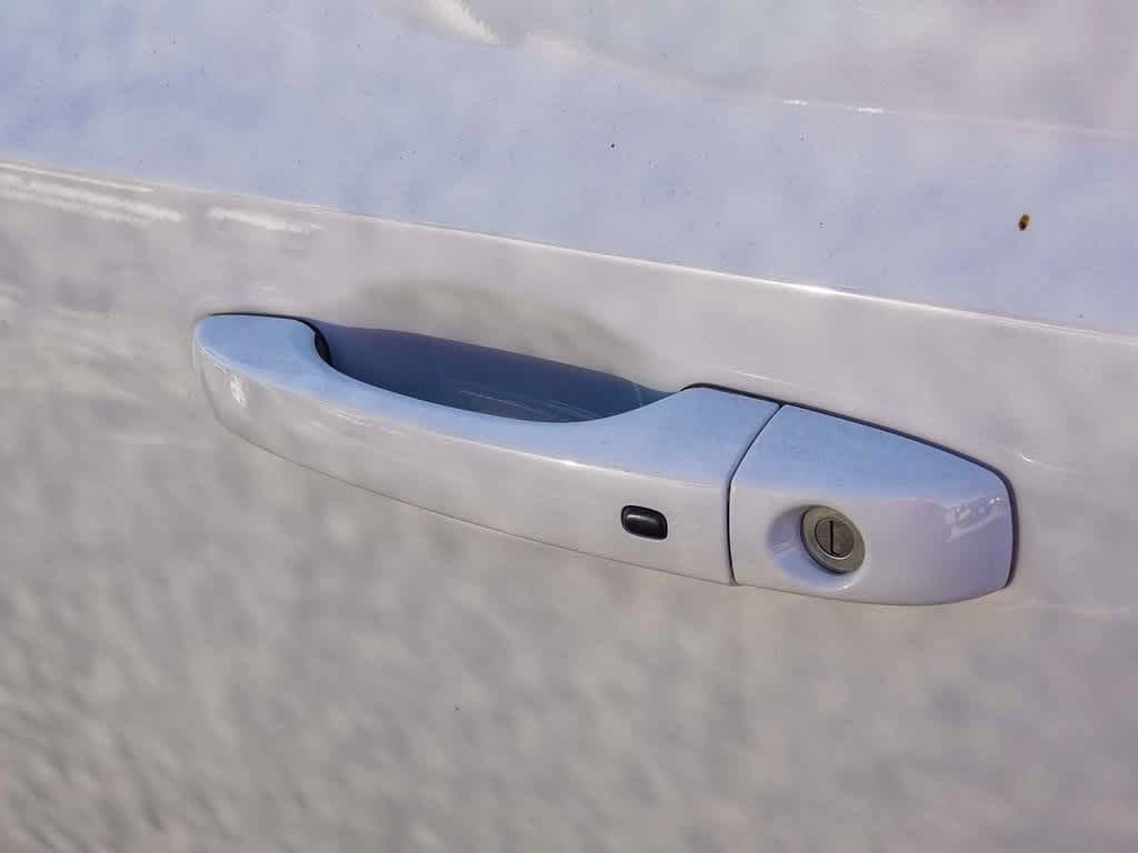 2023 Chrysler 300 Touring L