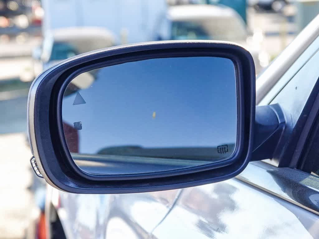 2023 Chrysler 300 Touring L