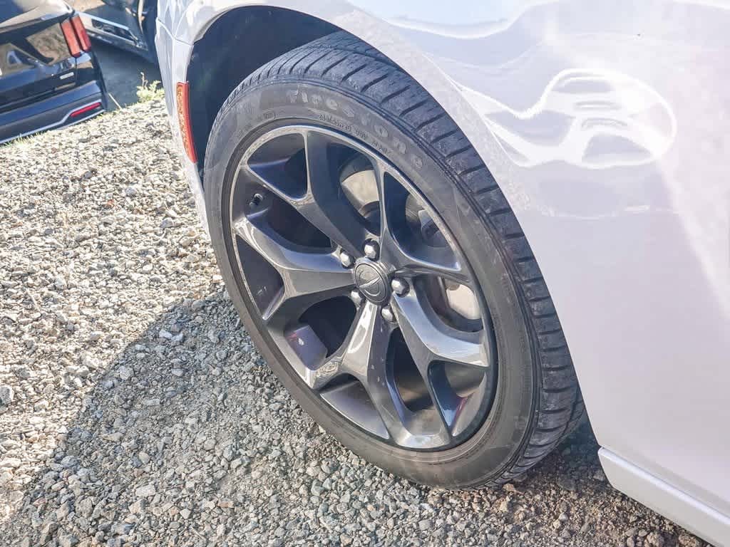 2023 Chrysler 300 Touring L