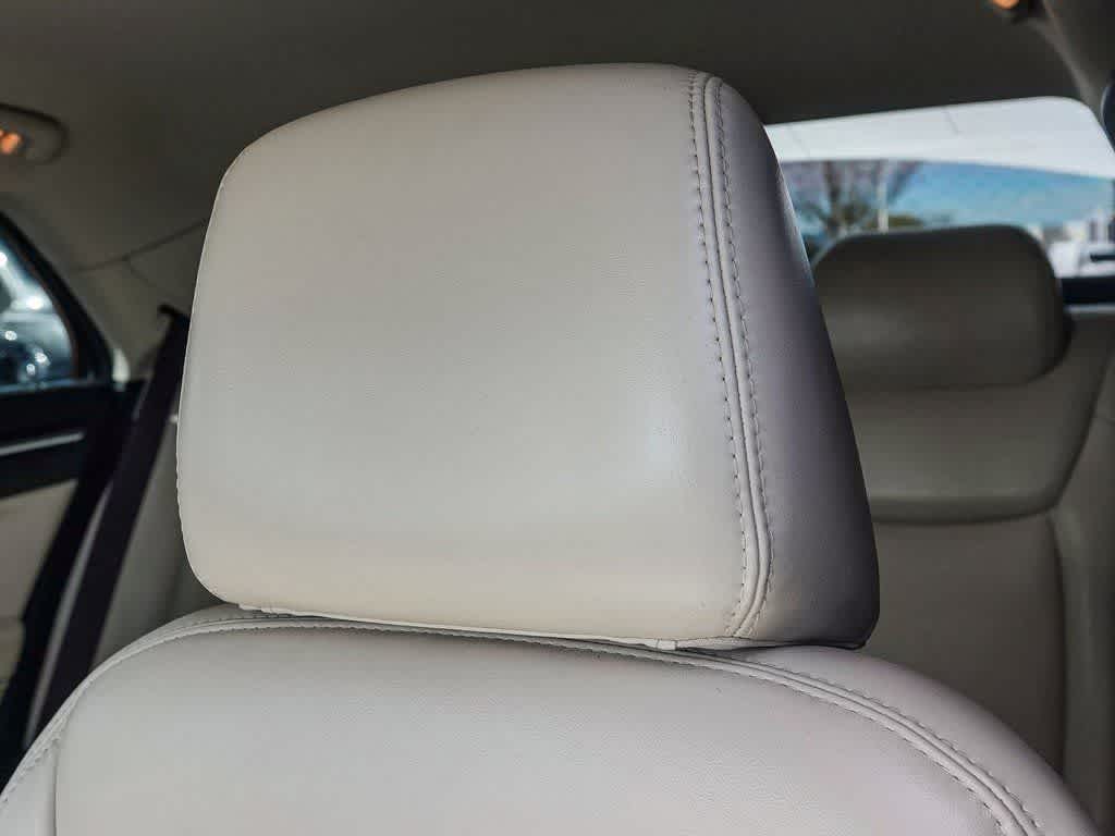 2023 Chrysler 300 Touring L