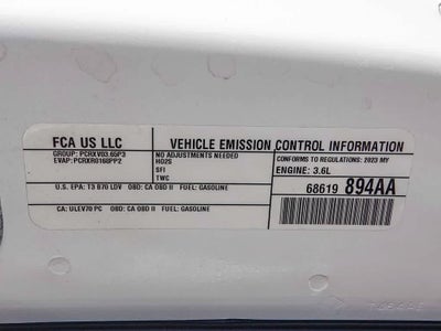 2023 Chrysler 300 Touring L