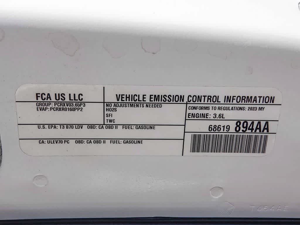 2023 Chrysler 300 Touring L