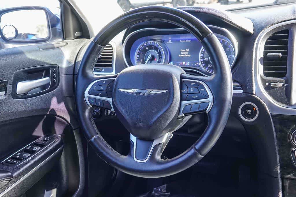 2016 Chrysler 300 300C