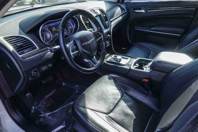 2016 Chrysler 300 300C