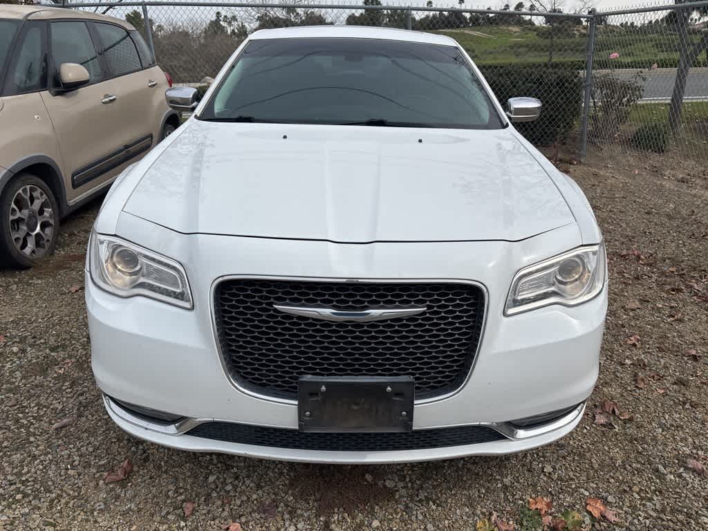 2016 Chrysler 300 300C