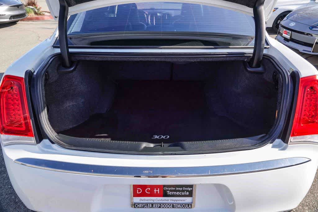 2016 Chrysler 300 300C