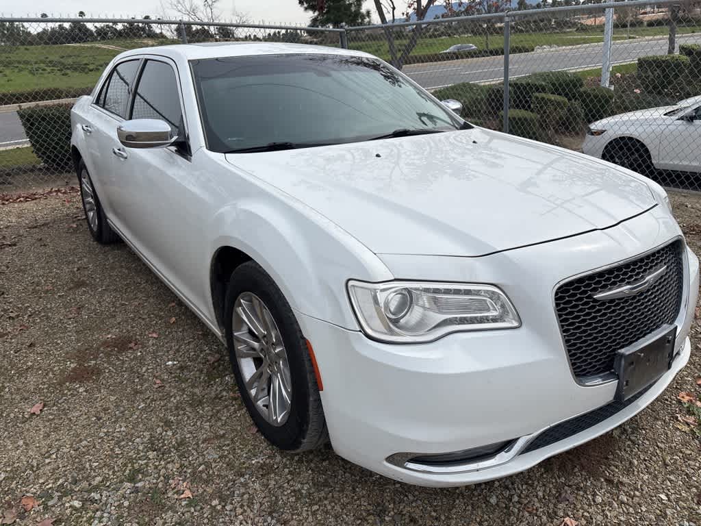 2016 Chrysler 300 300C