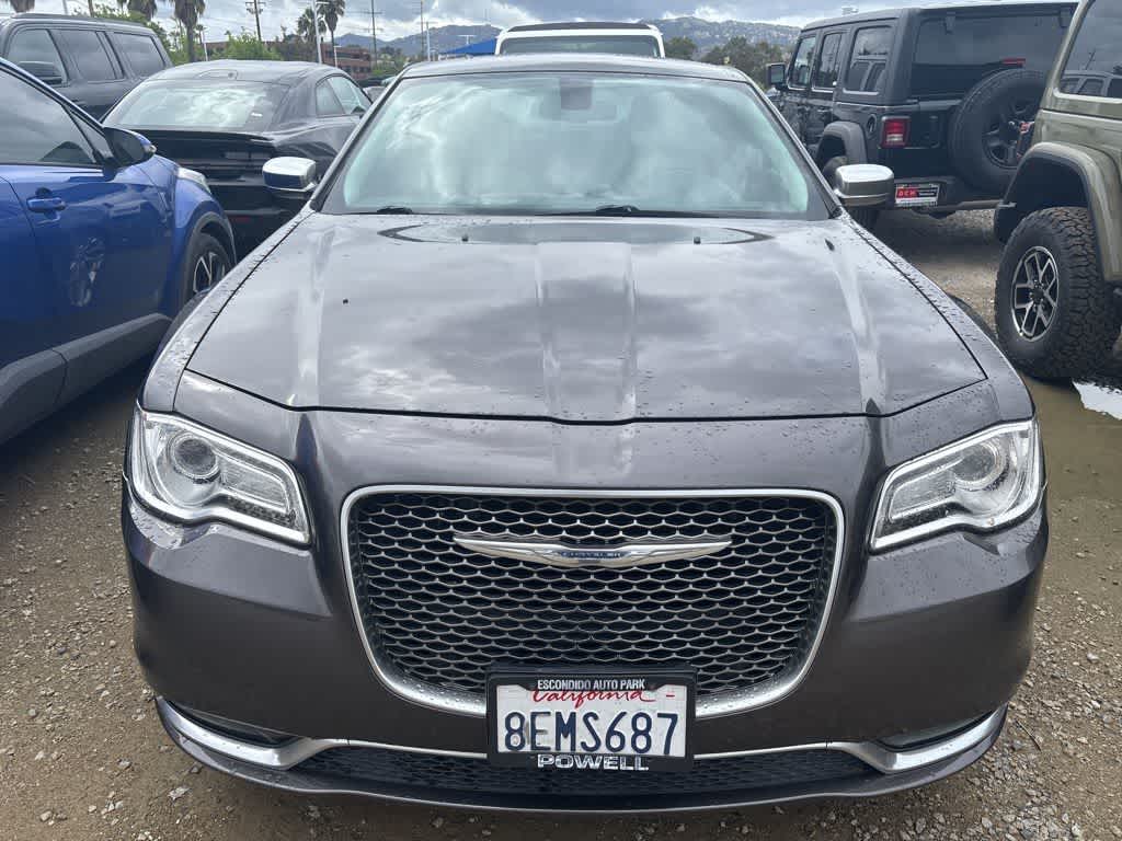 2016 Chrysler 300 300C Platinum