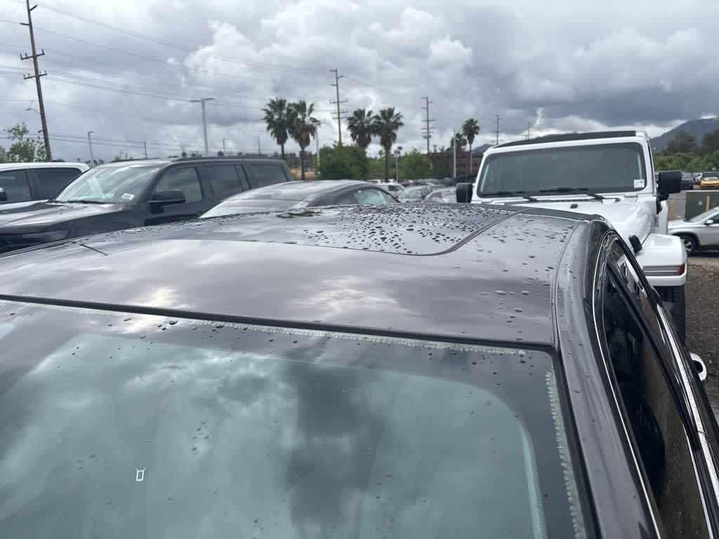 2016 Chrysler 300 300C Platinum